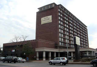 Illustration for article titled This Controversial Hotel Doubles as a Homeless Shelter